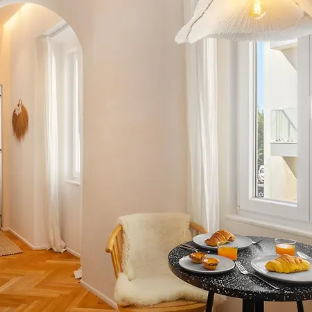 Whome Charm Walk To Graca Viewpoints * Lisbona