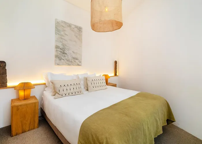 דירה Whome Charm Walk To Graca Viewpoints ליסבון